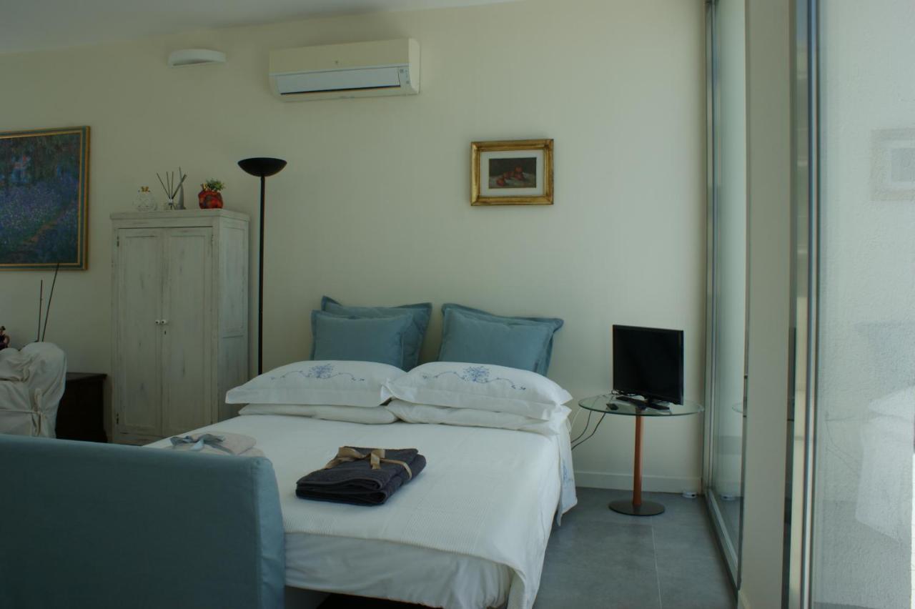 La Mia Terrazza Sul Mare - Mared'Amare Apartman Bari Kültér fotó
