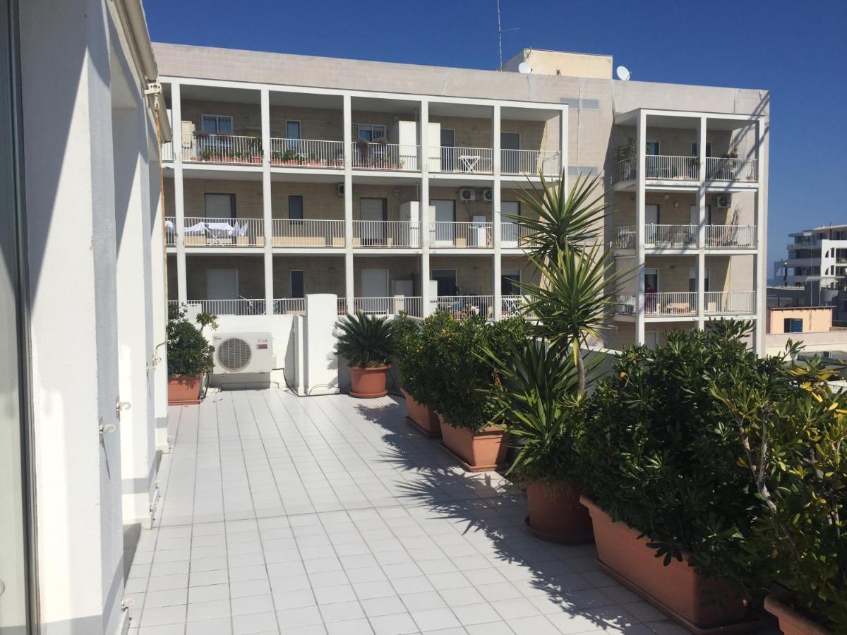 La Mia Terrazza Sul Mare - Mared'Amare Apartman Bari Kültér fotó