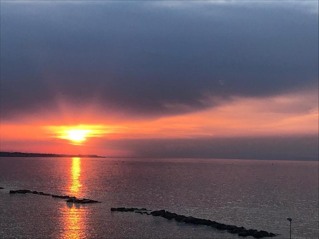 La Mia Terrazza Sul Mare - Mared'Amare Apartman Bari Kültér fotó