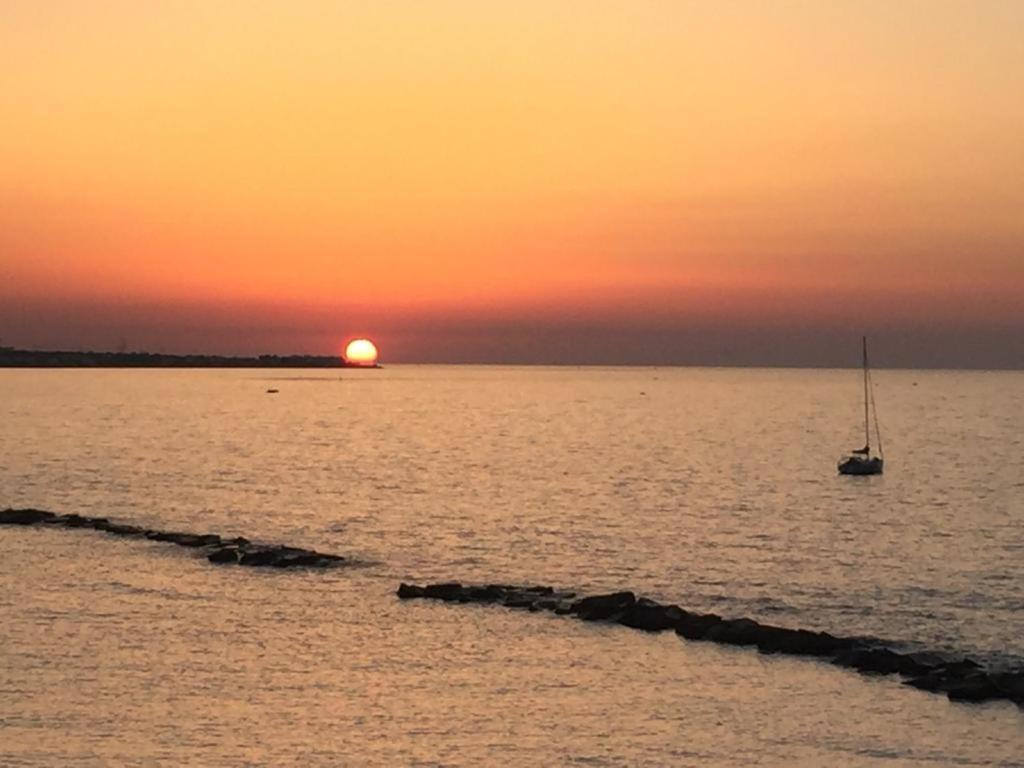 La Mia Terrazza Sul Mare - Mared'Amare Apartman Bari Kültér fotó