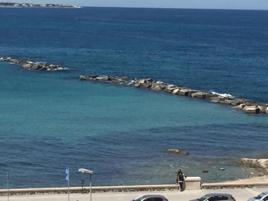 La Mia Terrazza Sul Mare - Mared'Amare Apartman Bari Kültér fotó