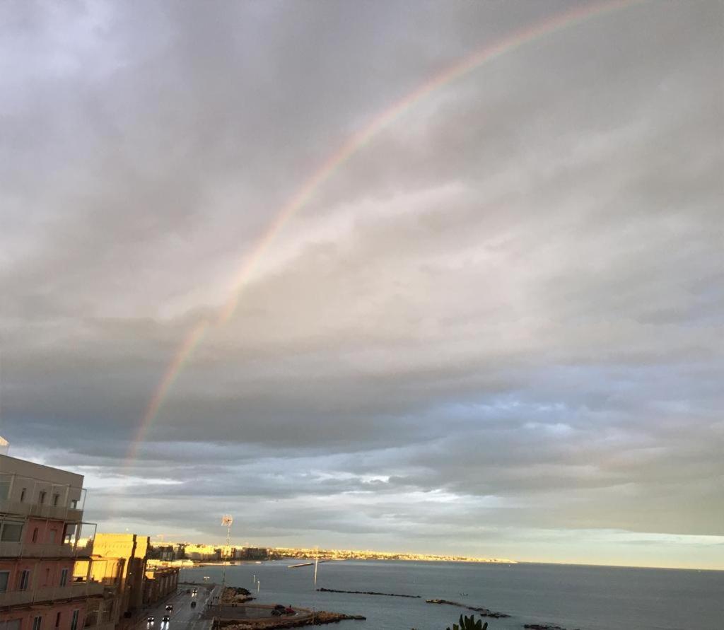 La Mia Terrazza Sul Mare - Mared'Amare Apartman Bari Kültér fotó