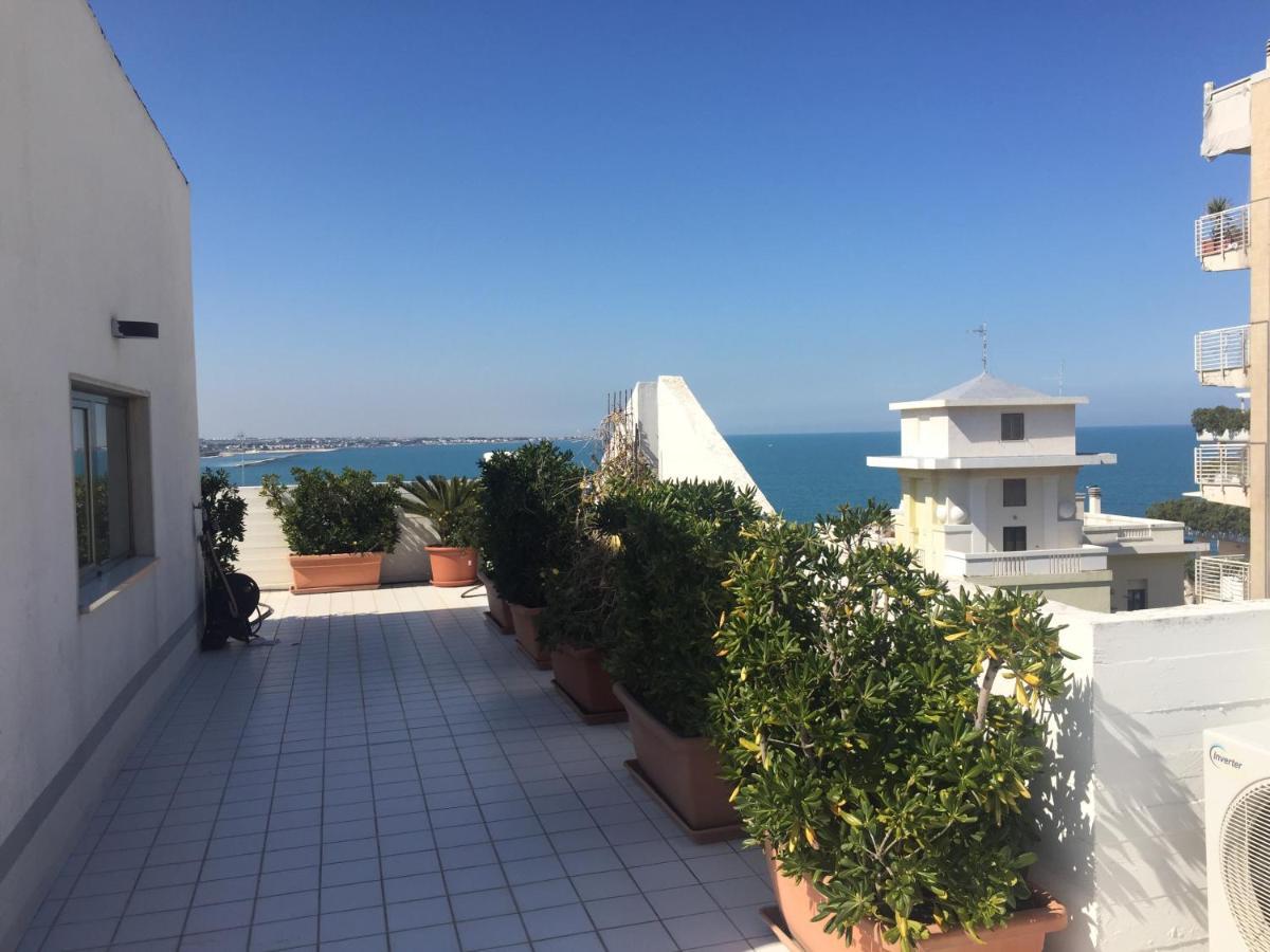 La Mia Terrazza Sul Mare - Mared'Amare Apartman Bari Kültér fotó